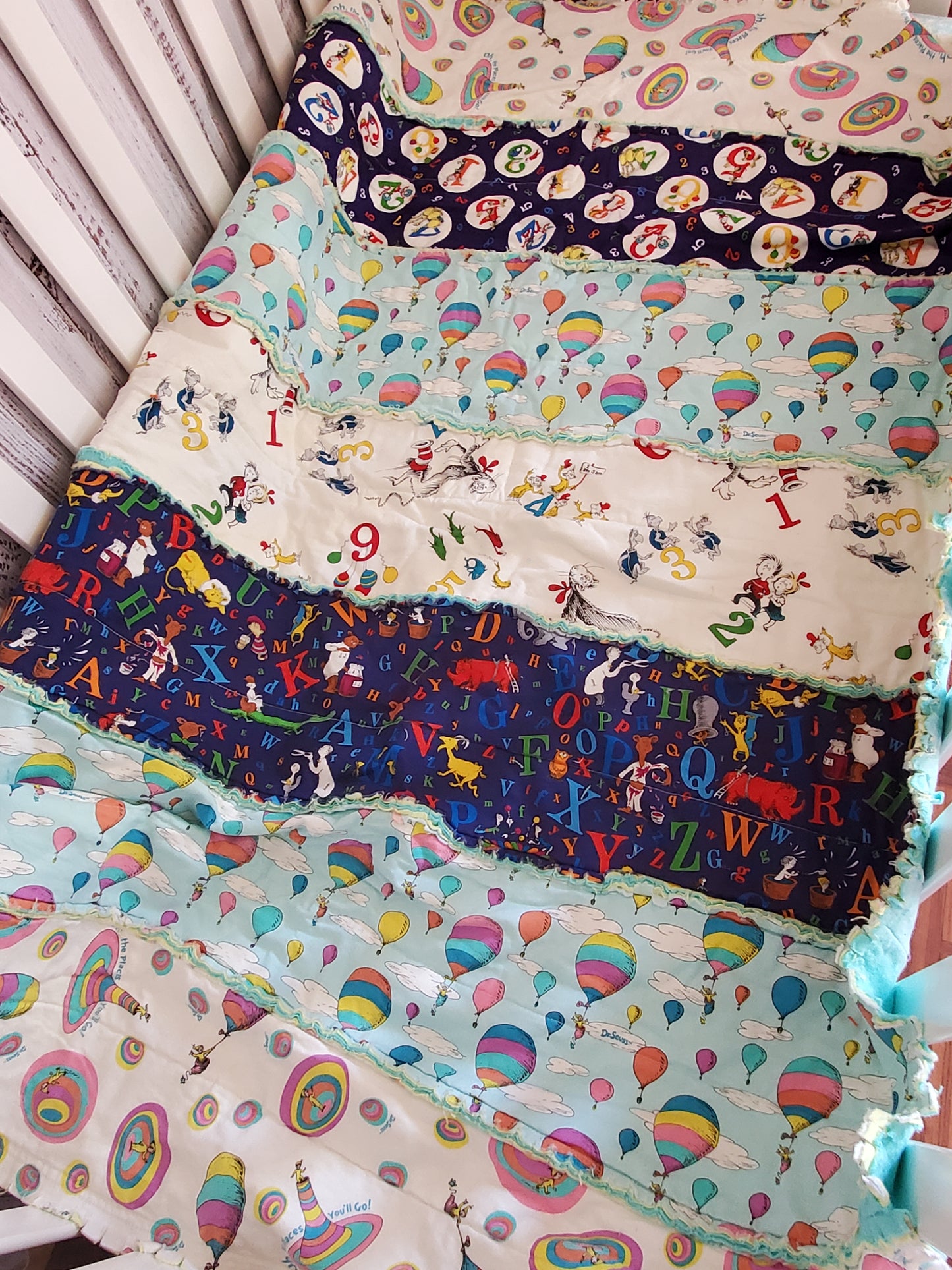 Dr Seuss Rag Quilt, Toddler Bedding, 80s Rag Quilt, Crib Quilt, 80s Baby Blanket, Dr Seuss Baby Blanket, Baby Shower Gift, Toddler Bed Quilt