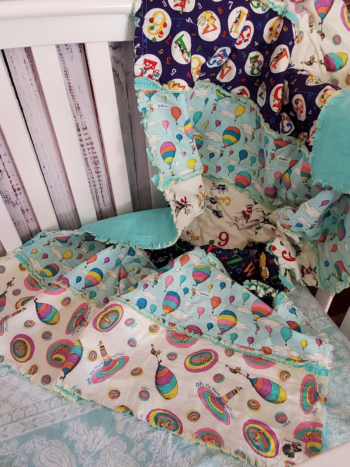 Dr Seuss Rag Quilt, Toddler Bedding, 80s Rag Quilt, Crib Quilt, 80s Baby Blanket, Dr Seuss Baby Blanket, Baby Shower Gift, Toddler Bed Quilt