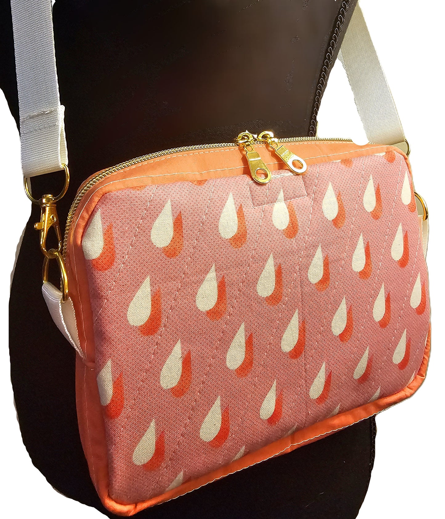 Crossbody Purse, Ruby Star Society, Gift for Girls, Bee Purse, Quilted Bag, Handmade Crossbody, Pink and Navy, Rose Gold Bag, Bee Crossbody