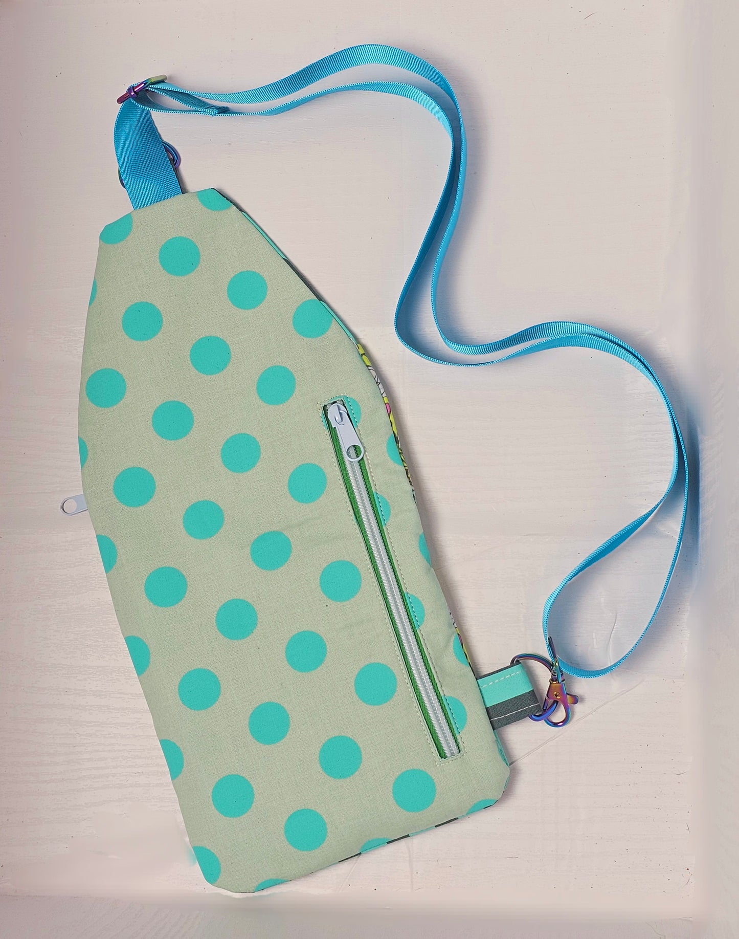Mini Traveler Sling Bag, Crossbody Bag, Ruby Star Society Purse, Tula Pink Sling Bag, Handmade Gift Minimalist Crossbody Travel Bag, Bee Bag