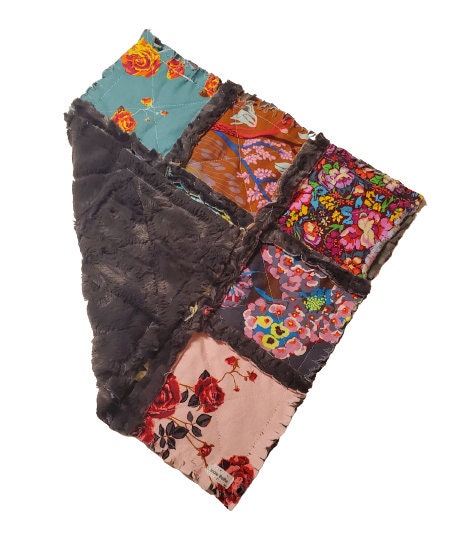 Handmade Quilt for Sale, Baby Shower Gift, Bohemian Rag Quilt, Floral Blanket, Baby Bedding, Baby Girl Quilt, Crib Quilt, Boho Baby Quilt