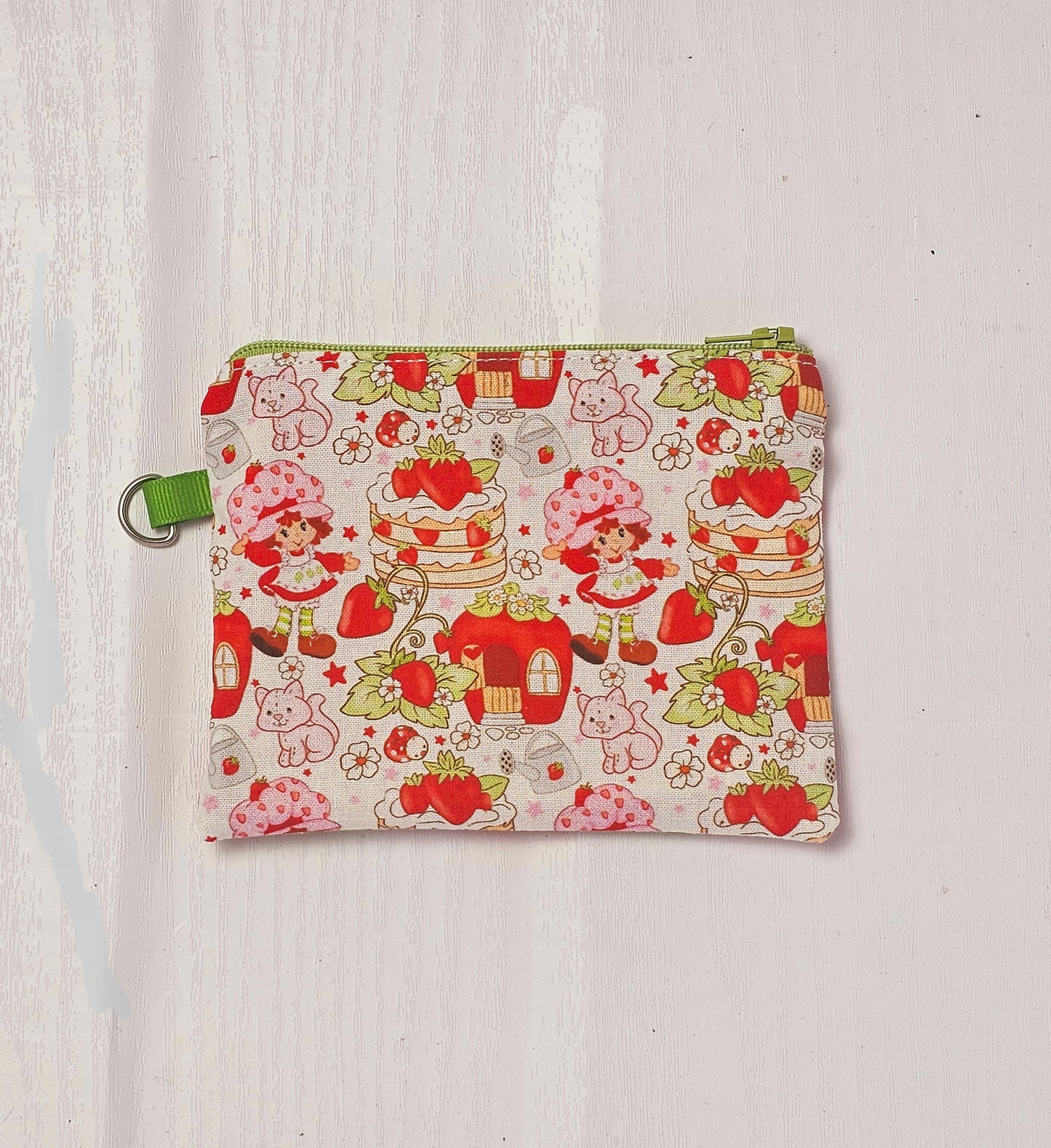 Small Fabric Zipper Pouch, Purse organizer, Vintage Strawberry Shortcake, Handmade Lined Zipper Pouch, Gift Card Coin Bag, Strawberry Purse