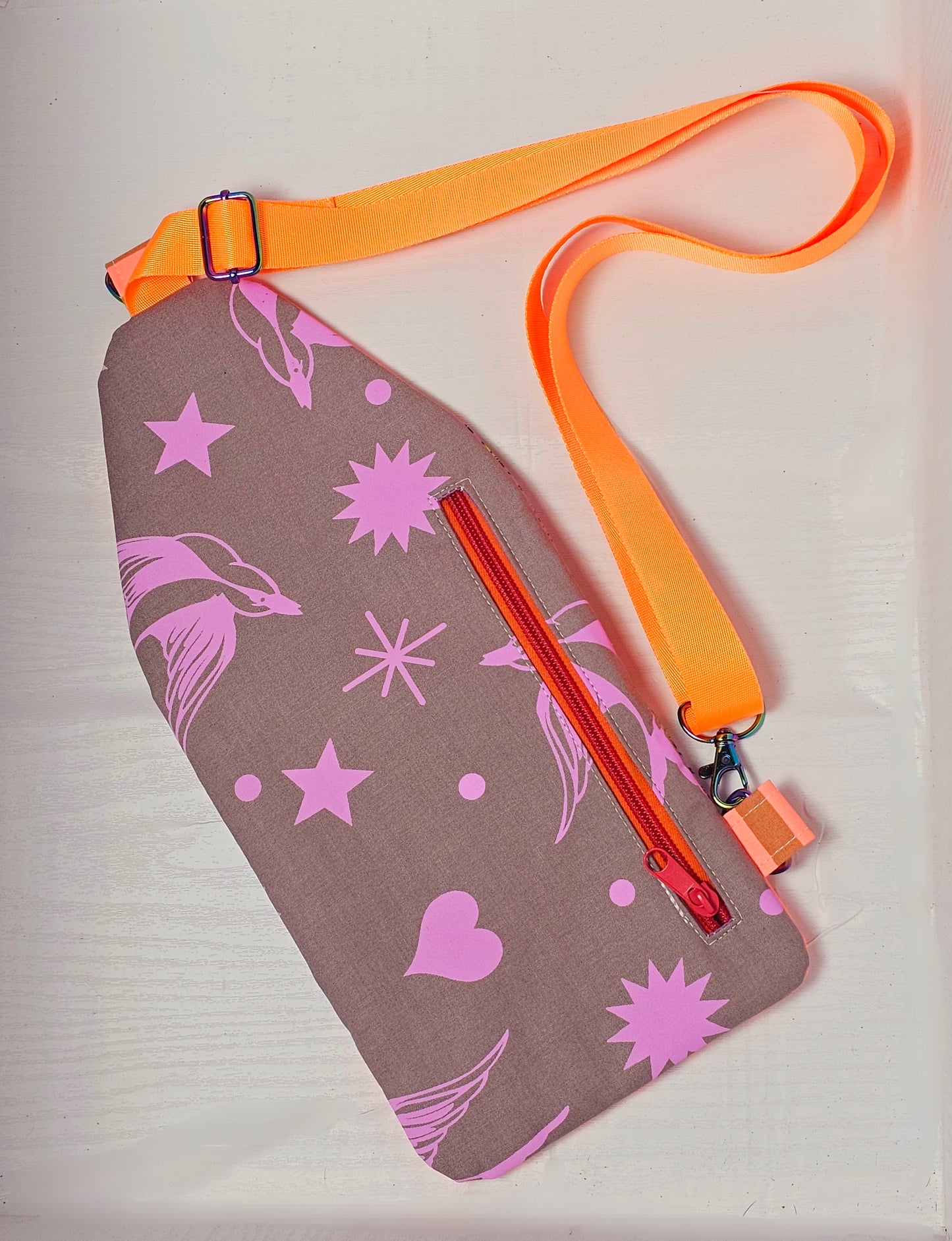 Mini Traveler Sling Bag, Crossbody Bag, Ruby Star Society Purse, Tula Pink Sling Bag, Handmade Gift Minimalist Crossbody Travel Bag, Bee Bag