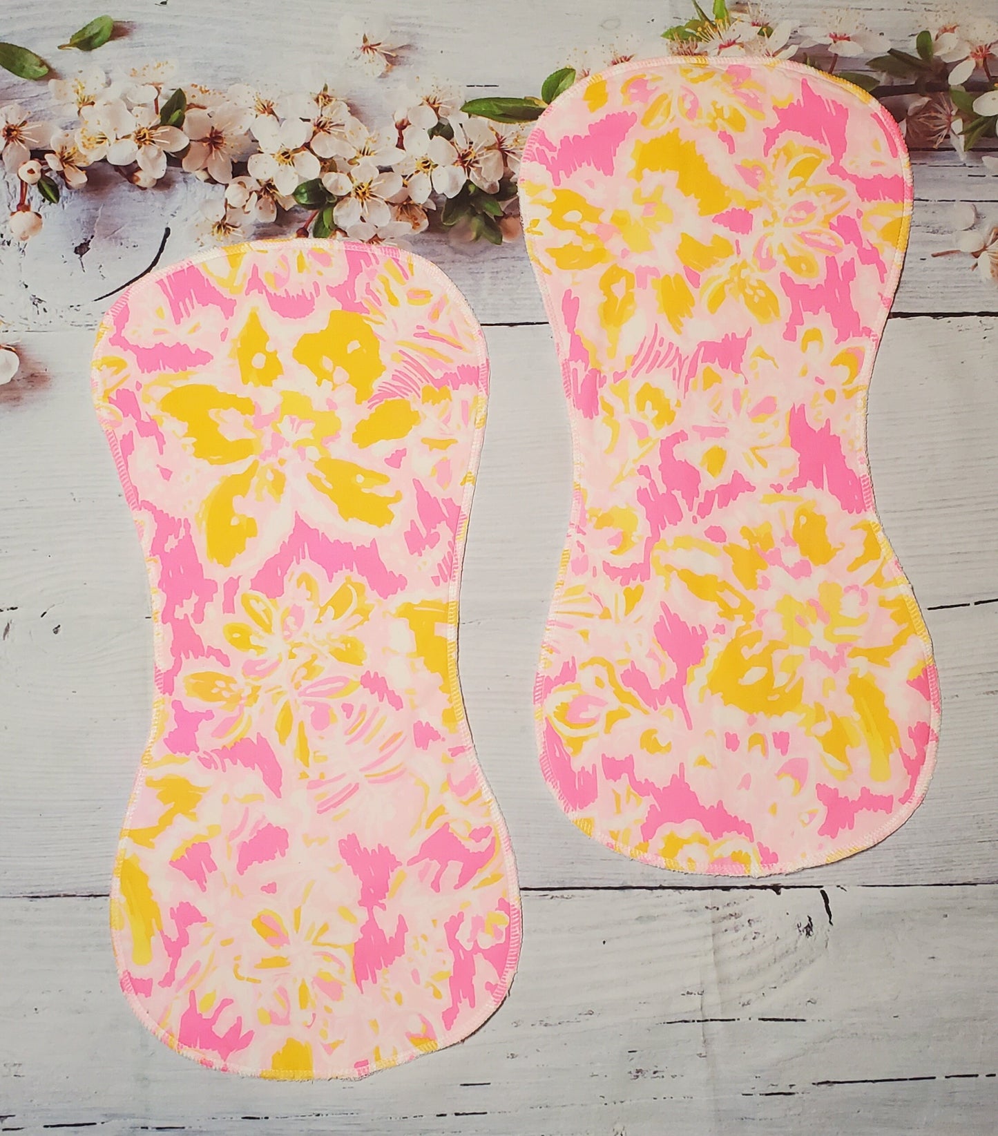 Kir Royal Pink Ooh La La, Pink Lilly Baby Burp Cloths, Burp Cloths for Girls, Baby Shower Gift, Gifts for Her, Baby Gift, Floral Burp Cloth