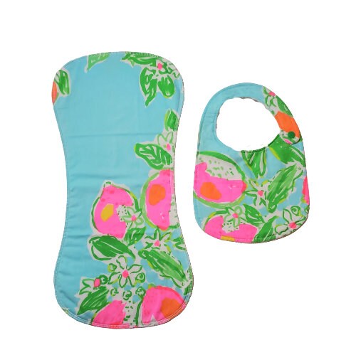 Lilly Mermaids Gift Set, Bib & Burp Cloth Set, Bibs for Girls, Baby Shower Gift, Gift for New Mom, Gifts for Her, Mermaids Cove, Burp Cloth
