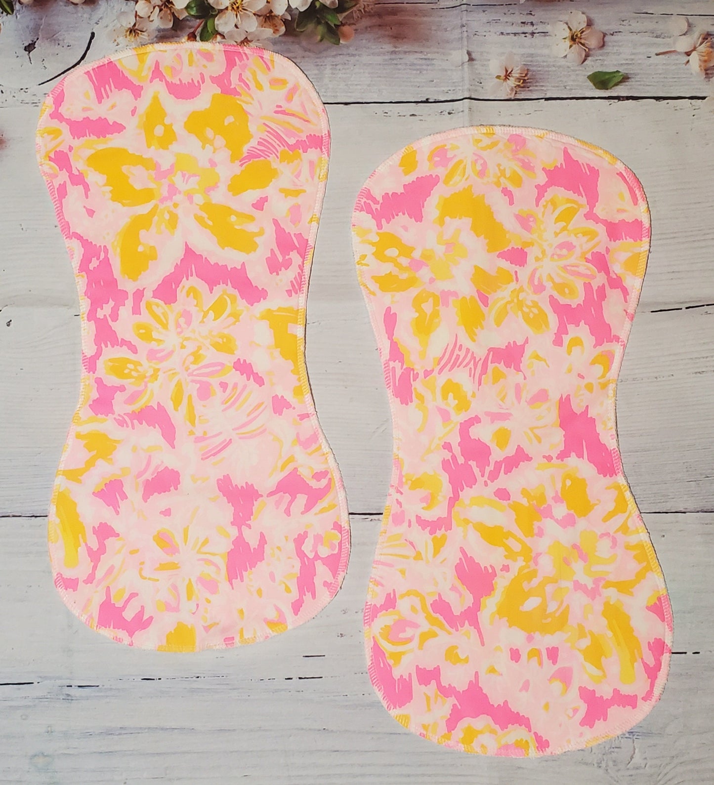 Kir Royal Pink Ooh La La, Pink Lilly Baby Burp Cloths, Burp Cloths for Girls, Baby Shower Gift, Gifts for Her, Baby Gift, Floral Burp Cloth