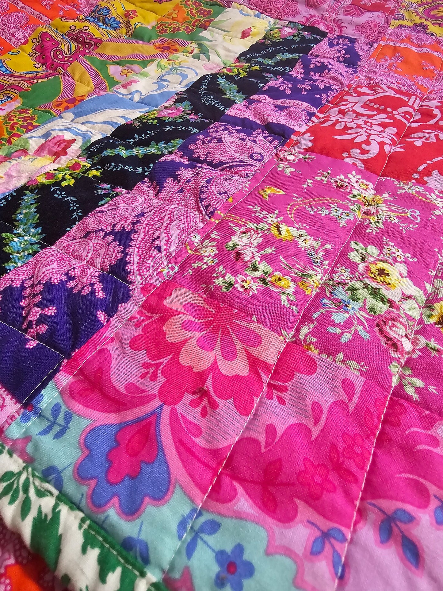 Handmade Quilt, Jennifer Paganelli Quilt, Crazy Love, Throw Quilt, Lap Quilt, Patchwork Quilt, Dorm Room Quilt, Handmade Gift for Girls