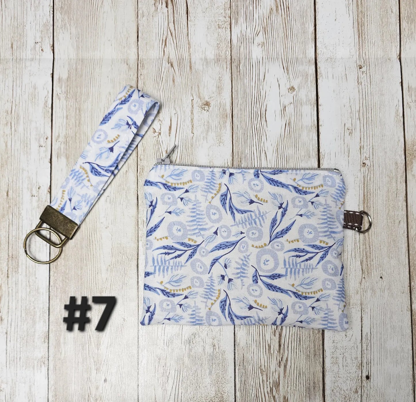 Small Fabric Zipper Pouch, Purse organizer, Tiny Floral Pouch, Handmade Lined Zipper Pouch, Gift Card Bag, Floral Bag, Tiny Floral Pouch